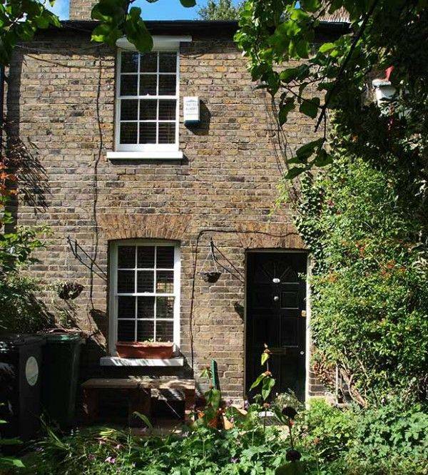 Walthamstow Village LondonIncognito • FR