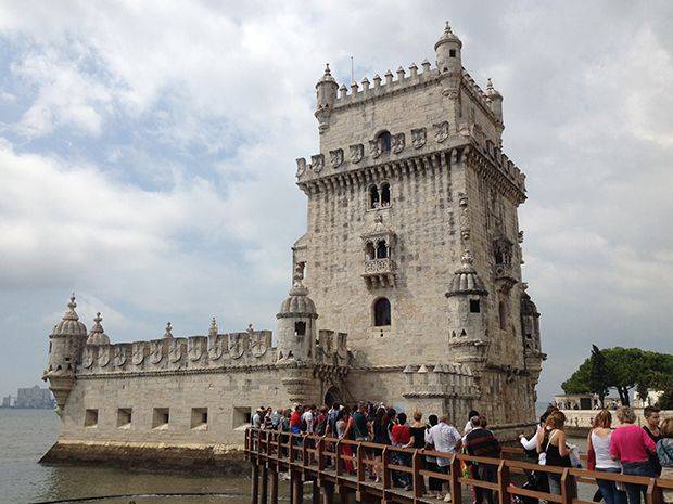 tour-de-belem-lisbonne-portugal